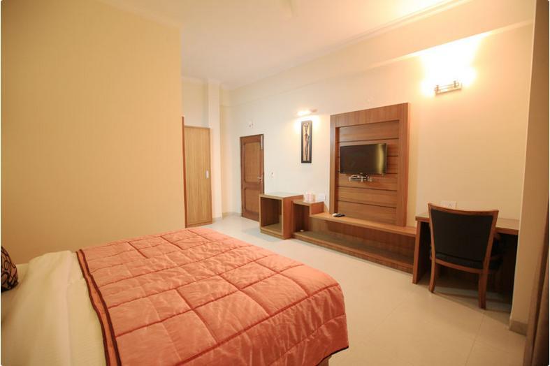 Neo Classic Hotel Chandigarh Luaran gambar